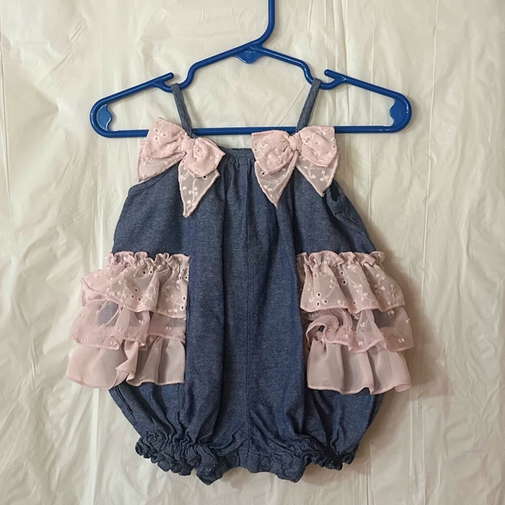 Bonnie Baby Baby Girl Size 0-3 Months Bubble